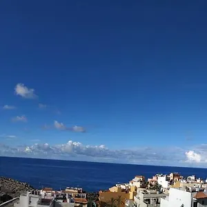 https://pension-candelaria.in-canary-islands.com
