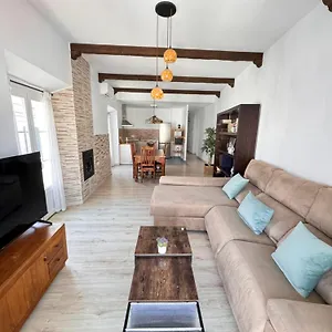 https://apartamento-junto-a-plaza-cabildo-2-habitaciones.es-andalucia.com